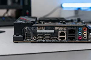 MSI X870E TOMAHAWK MAX WIFI PZ Motherboard Review: AM5 Platform Powerhouse - Professional coverage