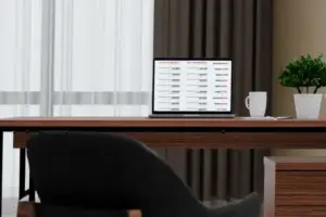 The Job Hugging Trap: Why Employee Loyalty Could Backfire - According to Inc